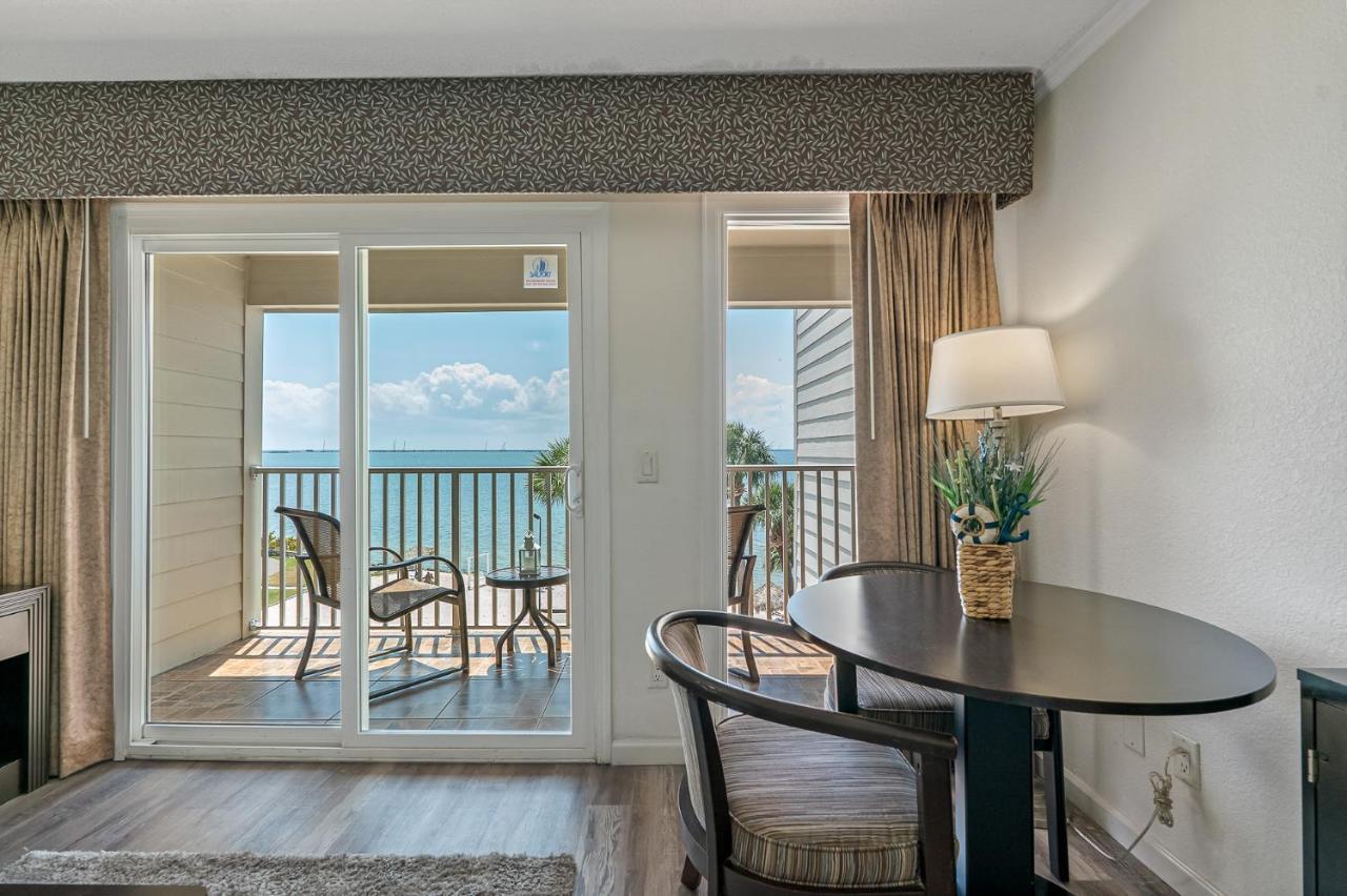 Wake Up To Ocean Views From Your Private Balcony تامبا المظهر الخارجي الصورة